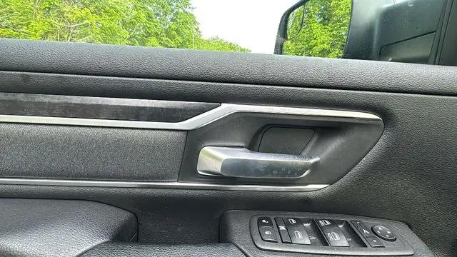 2023 Ram 1500 Big Horn Crew Cab 4x4 5'7" Box