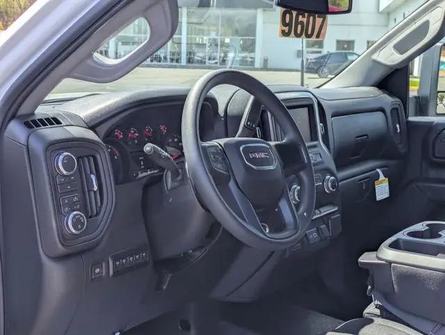 2026 GMC Sierra 3500HD Pro
