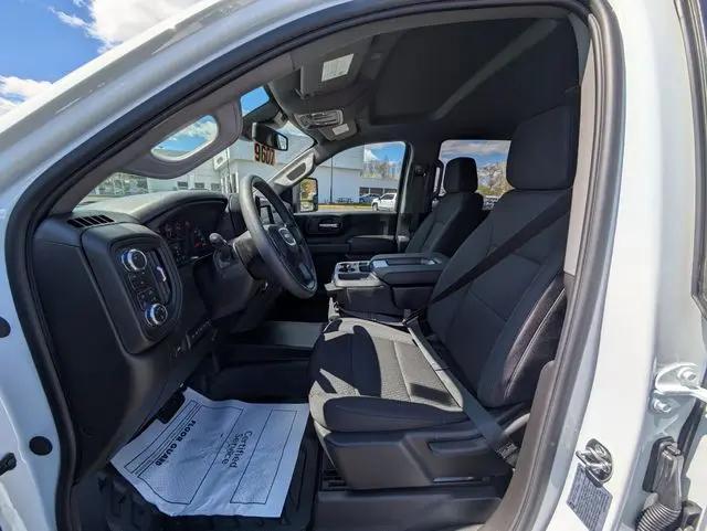 2026 GMC Sierra 3500HD Pro