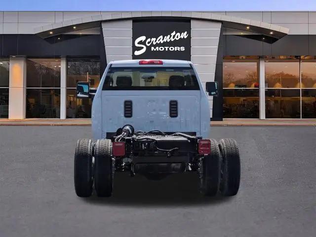 2026 GMC Sierra 3500HD Pro