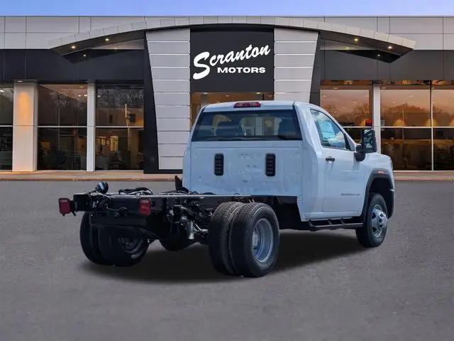 2026 GMC Sierra 3500HD Pro