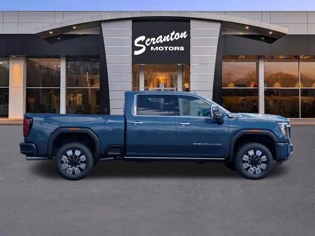 2026 GMC Sierra 2500HD Crew Cab, Standard Bed, Denali, 4WD