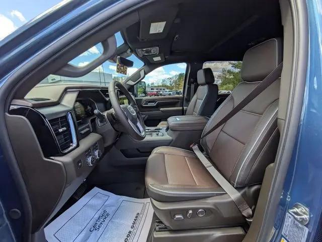 2026 GMC Sierra 2500HD Crew Cab, Standard Bed, Denali, 4WD
