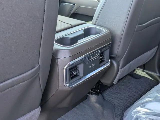 2026 GMC Sierra 2500HD Crew Cab, Standard Bed, Denali, 4WD
