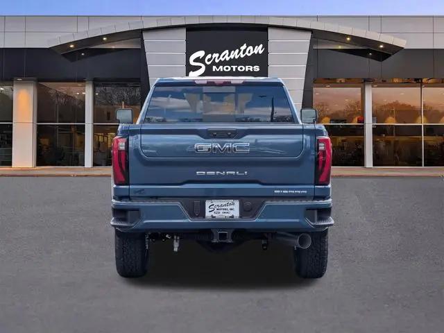 2026 GMC Sierra 2500HD Crew Cab, Standard Bed, Denali Ultimate, 4WD