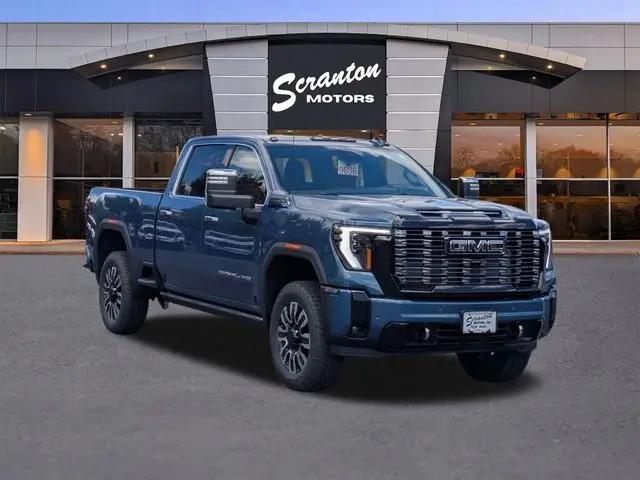 2026 GMC Sierra 2500HD Crew Cab, Standard Bed, Denali Ultimate, 4WD