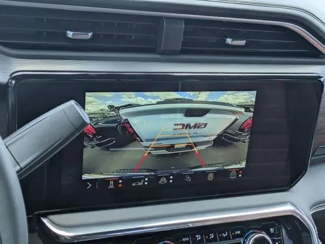 2026 GMC Sierra 2500HD Crew Cab, Standard Bed, Denali Ultimate, 4WD