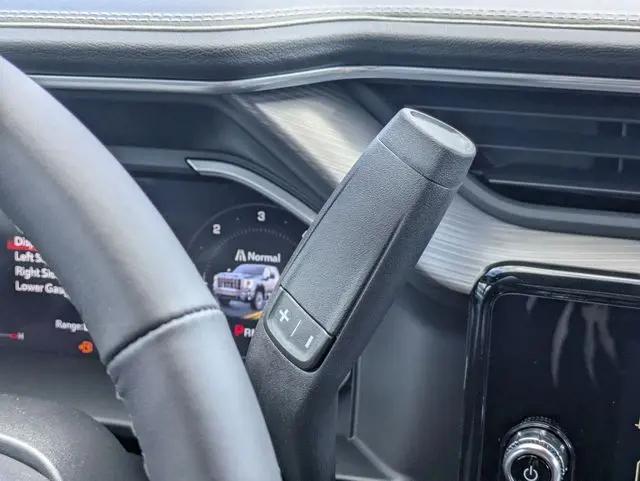2026 GMC Sierra 2500HD Crew Cab, Standard Bed, Denali Ultimate, 4WD