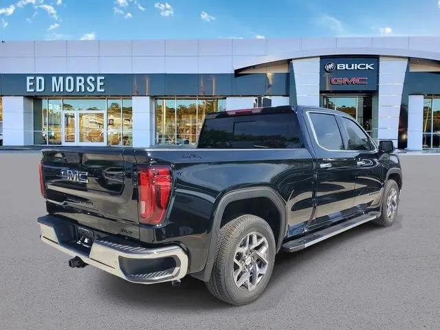 2026 GMC Sierra 1500 Crew Cab, Standard Bed, SLT, 4WD