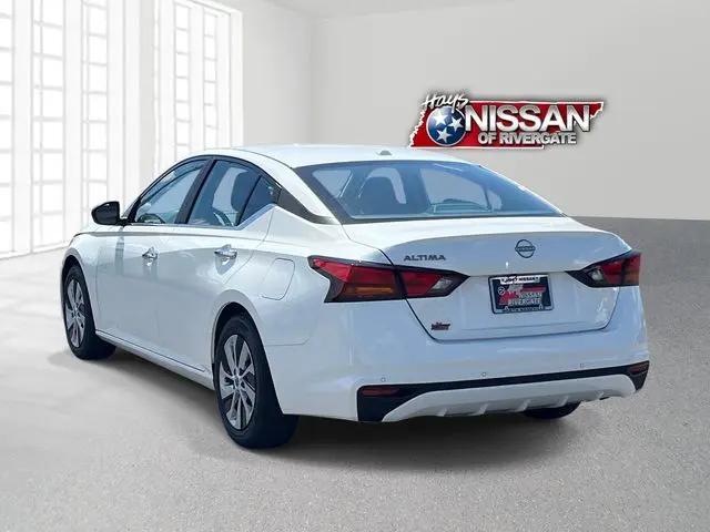 2025 Nissan Altima S FWD