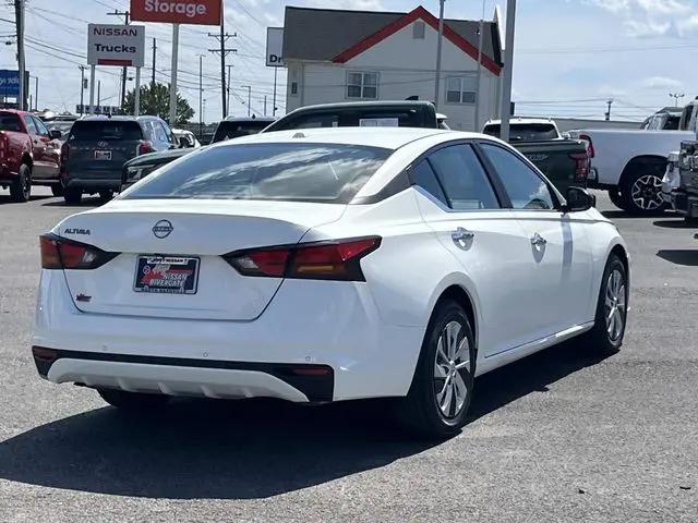 2025 Nissan Altima S FWD