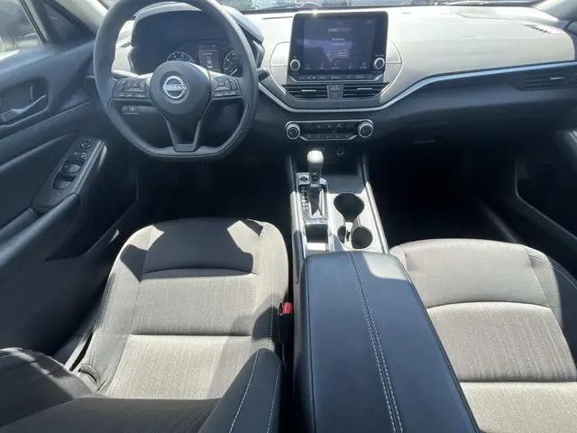 2025 Nissan Altima S FWD