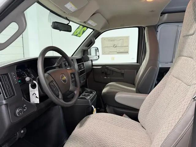 2026 Chevrolet Express Cargo Van 2500 Extended Wheelbase, WT, RWD