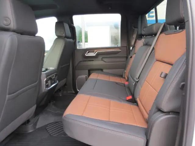 2026 Chevrolet Silverado 2500HD Crew Cab, Standard Bed, High Country, 4WD
