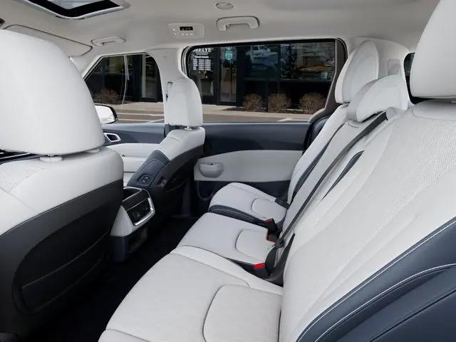 2026 Kia Carnival MPV SX