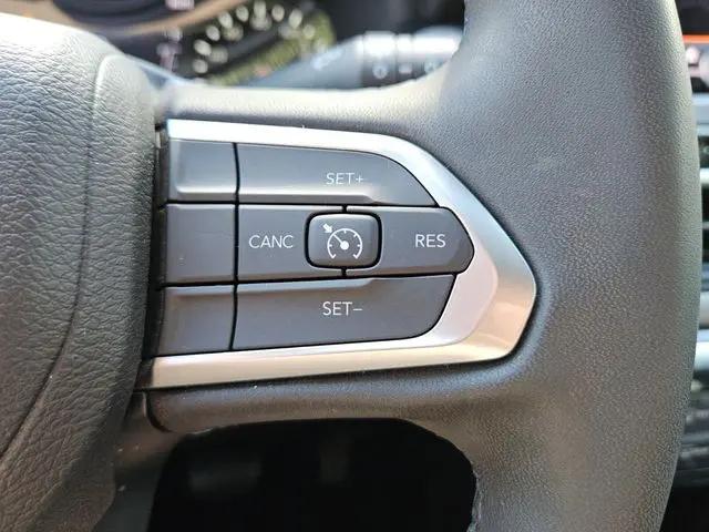 2022 Jeep Compass Latitude FWD
