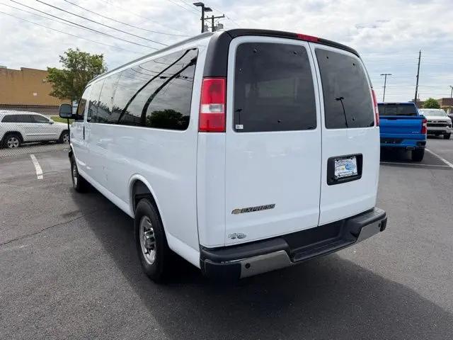 2025 Chevrolet Express Passenger RWD 3500 Extended Wheelbase LT