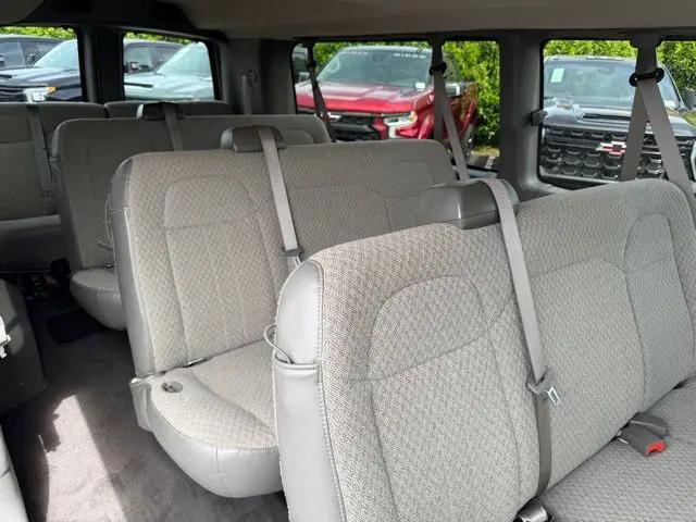 2025 Chevrolet Express Passenger RWD 3500 Extended Wheelbase LT