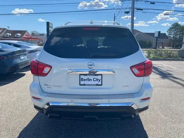 2020 Nissan Pathfinder S 4WD