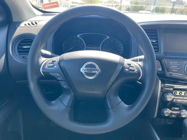 2020 Nissan Pathfinder S 4WD
