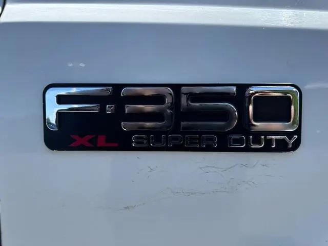 2003 Ford F-350 XL