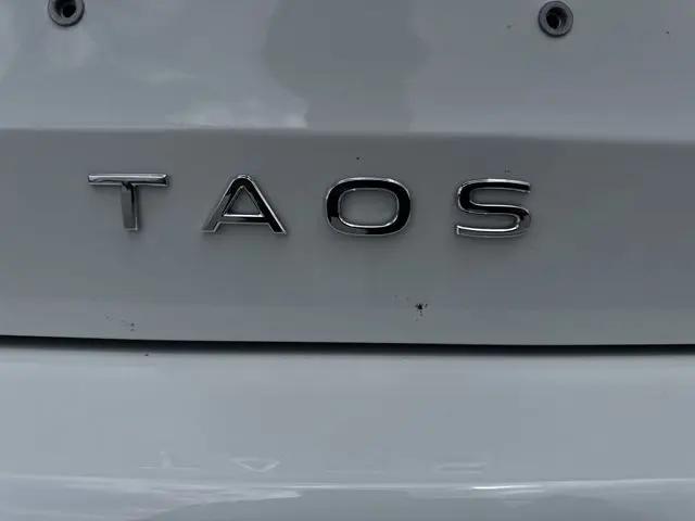 2026 Volkswagen Taos SE