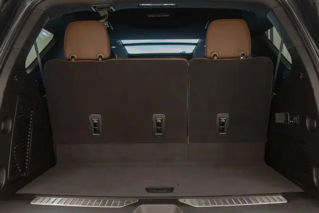 2023 Chevrolet Tahoe 4WD High Country
