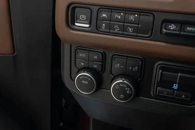 2023 Chevrolet Tahoe 4WD High Country