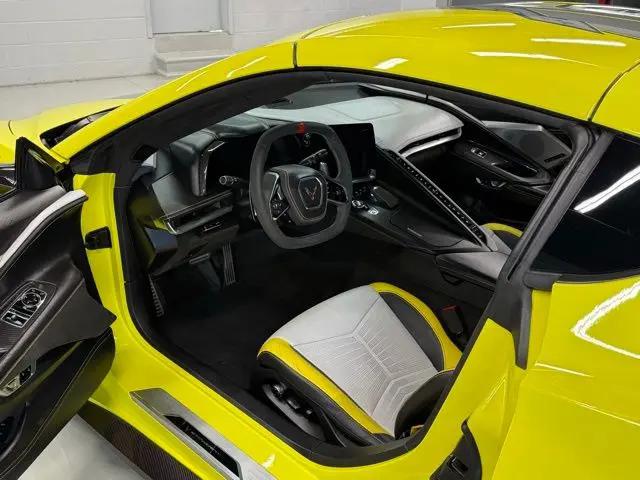 2022 Chevrolet Corvette Stingray RWD Coupe 3LT
