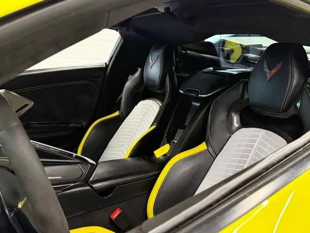 2022 Chevrolet Corvette Stingray RWD Coupe 3LT