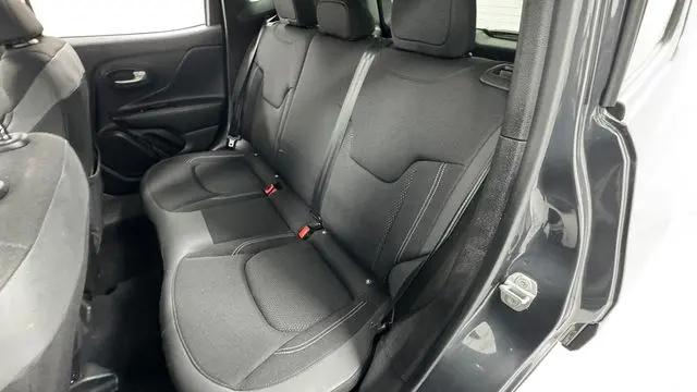 2023 Jeep Renegade Latitude 4x4