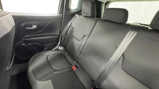 2023 Jeep Renegade Latitude 4x4