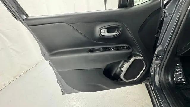 2023 Jeep Renegade Latitude 4x4