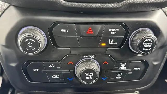 2023 Jeep Renegade Latitude 4x4