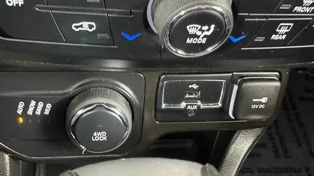 2023 Jeep Renegade Latitude 4x4