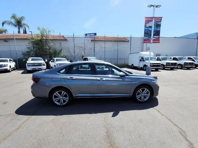 2024 Volkswagen Jetta 1.5T SE