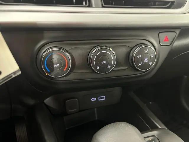2024 Chevrolet Trax FWD SP
