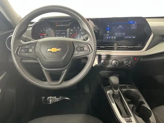 2024 Chevrolet Trax FWD SP