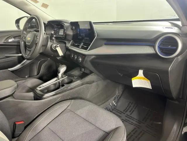2024 Chevrolet Trax FWD SP