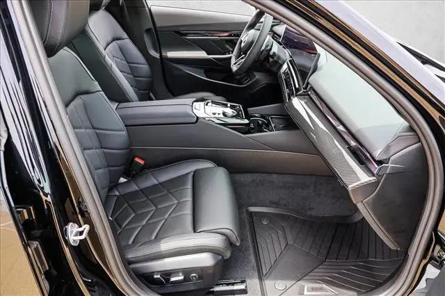 2027 BMW 5 Series 550e xDrive