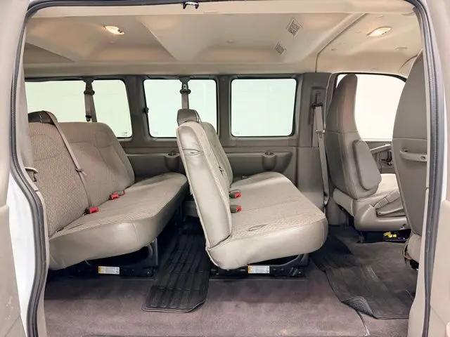 2025 Chevrolet Express Passenger RWD 3500 Extended Wheelbase LS