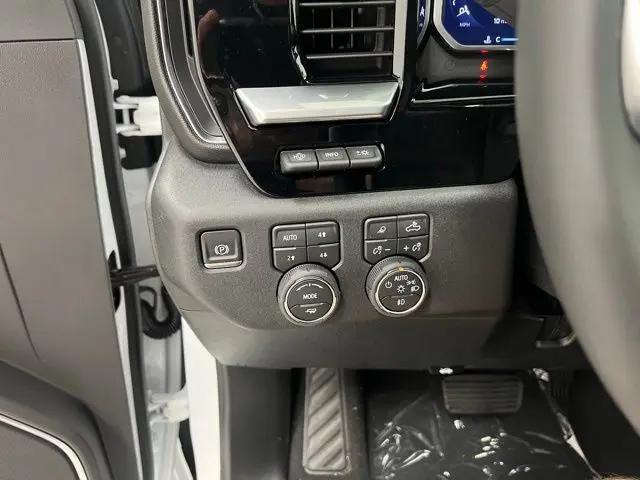 2026 Chevrolet Silverado 2500HD Crew Cab, Standard Bed, LTZ, 4WD
