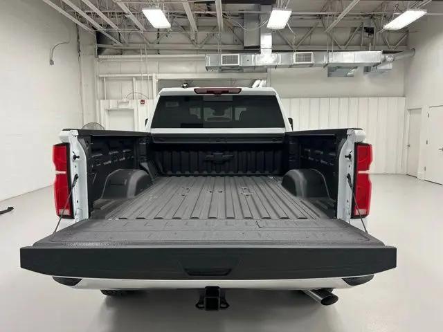 2026 Chevrolet Silverado 2500HD Crew Cab, Standard Bed, LTZ, 4WD