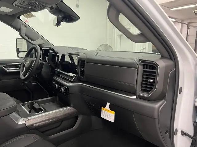 2026 Chevrolet Silverado 2500HD Crew Cab, Standard Bed, LTZ, 4WD