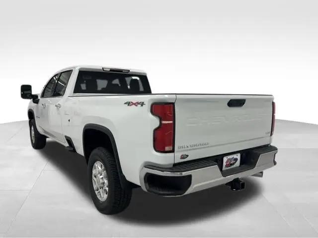 2026 Chevrolet Silverado 3500HD Crew Cab, Long Bed, LTZ Dual Rear Wheel, RWD