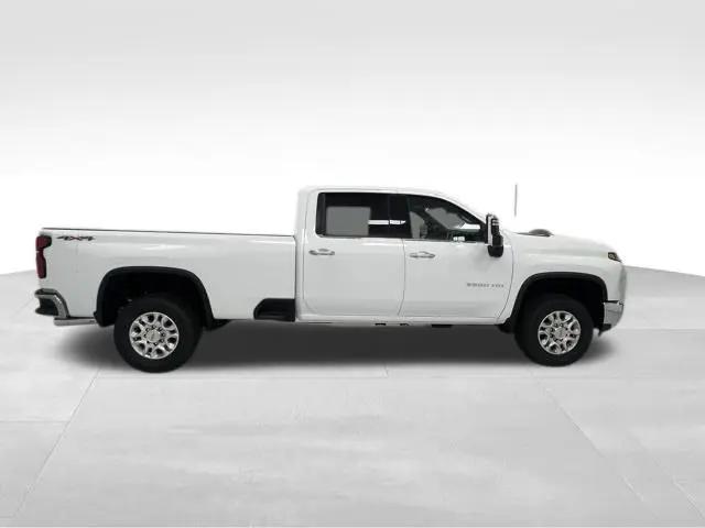 2026 Chevrolet Silverado 3500HD Crew Cab, Long Bed, LTZ Dual Rear Wheel, RWD