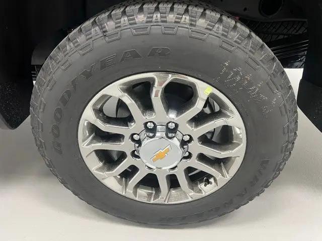 2026 Chevrolet Silverado 2500HD Crew Cab, Standard Bed, LTZ, 4WD