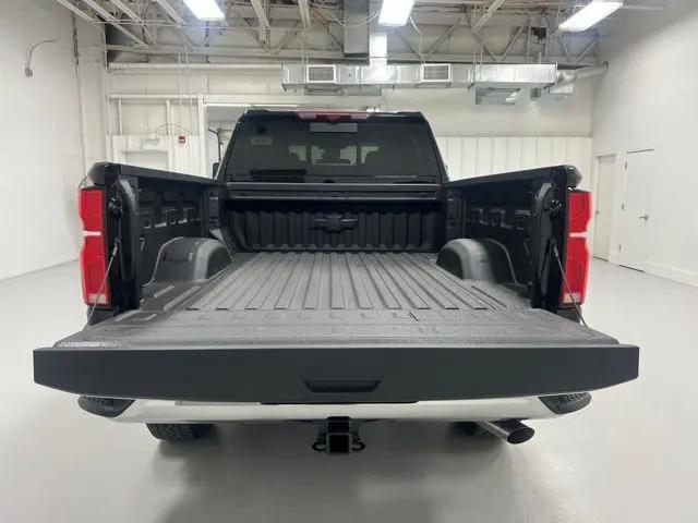 2026 Chevrolet Silverado 2500HD Crew Cab, Standard Bed, LTZ, 4WD