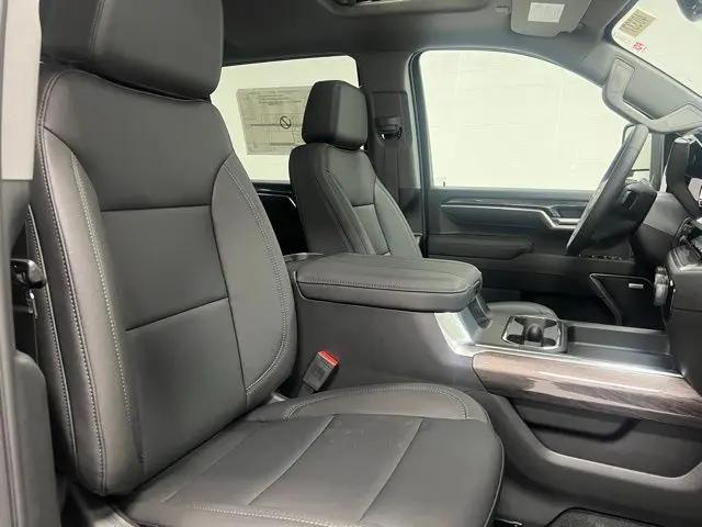 2026 Chevrolet Silverado 2500HD Crew Cab, Standard Bed, LTZ, 4WD