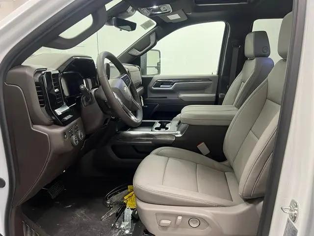 2026 Chevrolet Silverado 2500HD Crew Cab, Standard Bed, LTZ, 4WD